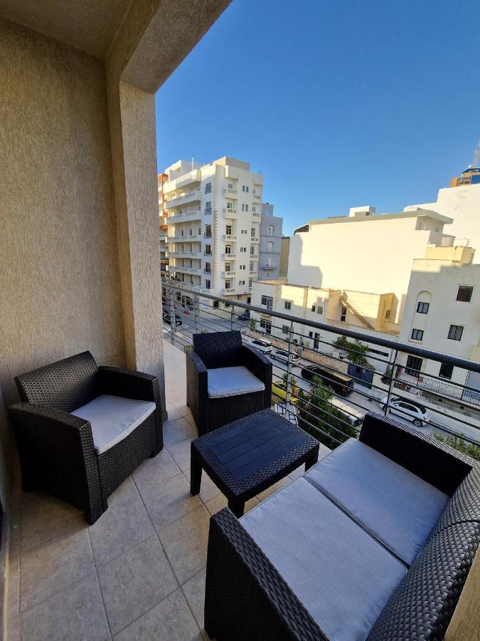 Korzo Suites St. Julian'S Saint Julian's Exterior foto